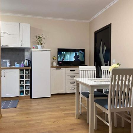 Flowers Garden Apartment Veliko Tŭrnovo Exterior foto